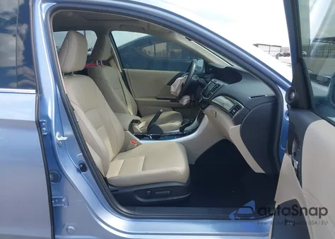 2017 Honda Accord Hybrid Touring из США, поврежденный, VIN JHMCR6F74HC026233